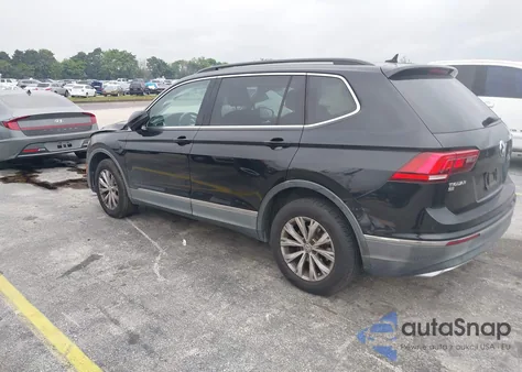 2018 Volkswagen Tiguan 2.0T Se/2.0T Sel из США, поврежденный, VIN 3VV3B7AX0JM134048